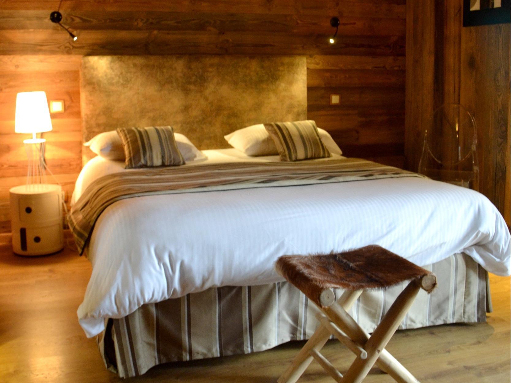 Hotel Blanc Marigny-Saint-Marcel ภายนอก รูปภาพ