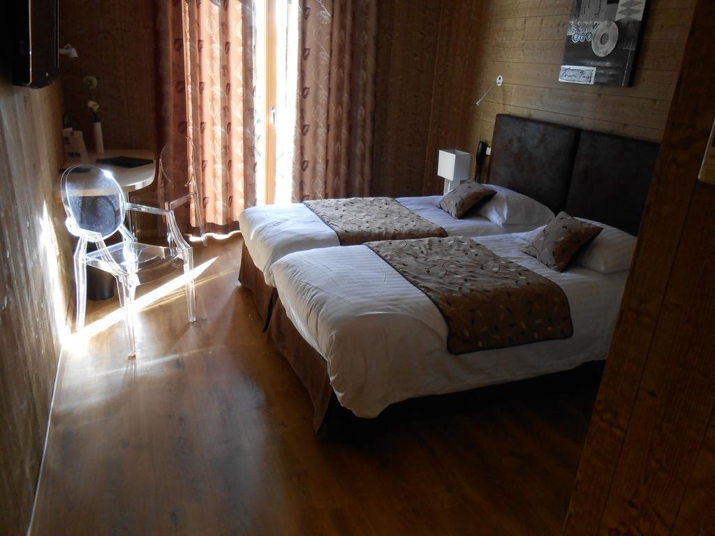 Hotel Blanc Marigny-Saint-Marcel ภายนอก รูปภาพ