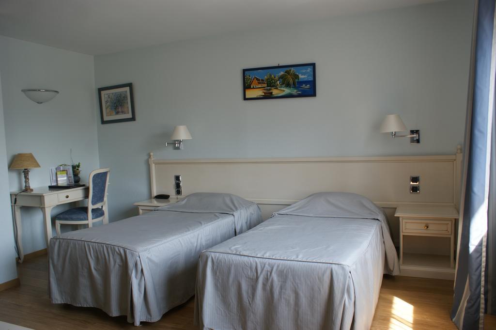 Hotel Blanc Marigny-Saint-Marcel ภายนอก รูปภาพ